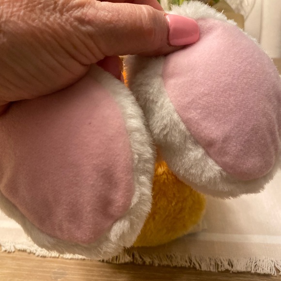 BUILD A BEAR CHICK! HIS LITTLE CHEEKS LIGHT UP when you press his hand🐣🐣🐣🐣 - Picture 4 of 10